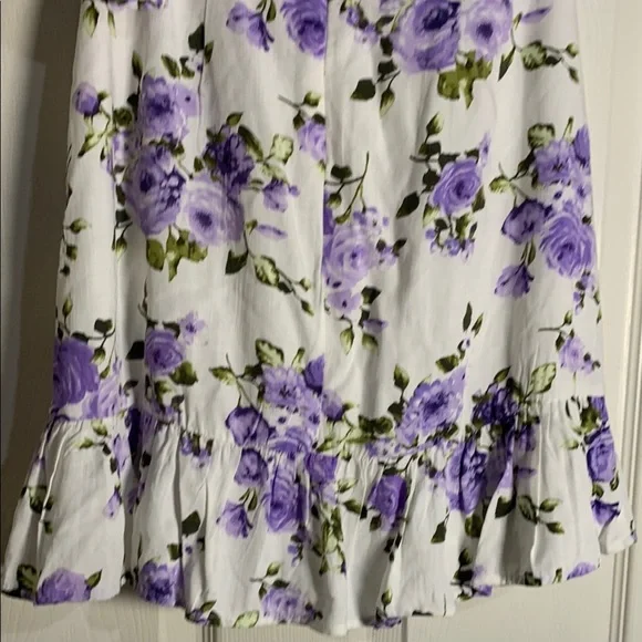Puff Sleeve Top - Purple & White - Picture 8 of 9